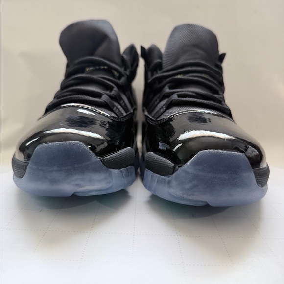 Jordan Black Sneakers - Picture 4 of 6